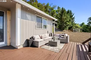 560 Hagle Ln, Roseburg, OR 97470 - Photo 26
