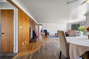 1685 Evergreen Dr, Eugene, OR 97404 - Photo 12