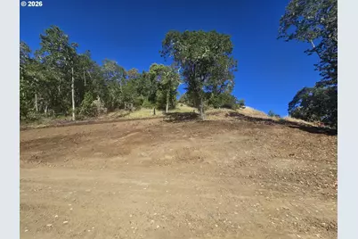 Aerie Ln, Roseburg, OR 97471 - Photo 18