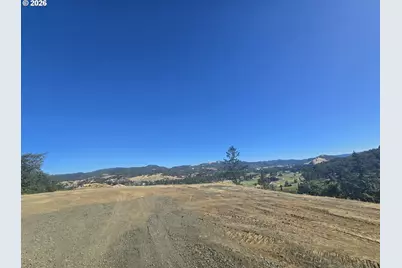 Aerie Ln, Roseburg, OR 97471 - Photo 16