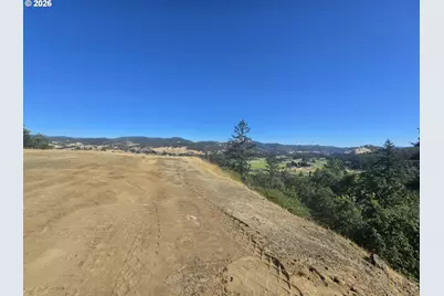 Aerie Ln, Roseburg, OR 97471 - Photo 14