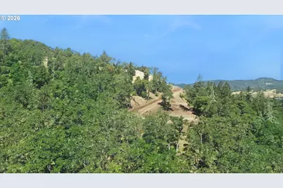 Aerie Ln, Roseburg, OR 97471 - Photo 2