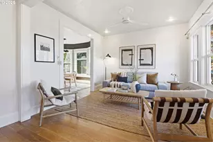 954 NE Emerson St, Portland, OR 97211 - Photo 8