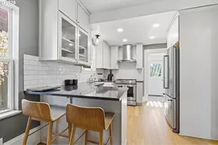 954 NE Emerson St, Portland, OR 97211 - Photo 18