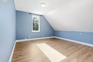 954 NE Emerson St, Portland, OR 97211 - Photo 36