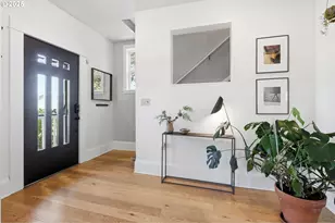 954 NE Emerson St, Portland, OR 97211 - Photo 4