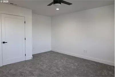 1750 NE 8th Pl, Hermiston, OR 97838 - Photo 18