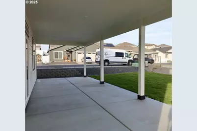1750 NE 8th Pl, Hermiston, OR 97838 - Photo 22