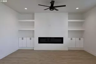 1750 NE 8th Pl, Hermiston, OR 97838 - Photo 6