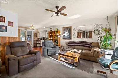 904 S Magnolia St, Cornelius, OR 97113 - Photo 20
