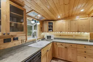 191 Northwoods Cabin, Cougar, WA 98616 - Photo 8
