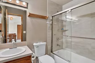 11395 SW Erste Pl, Portland, OR 97223 - Photo 24