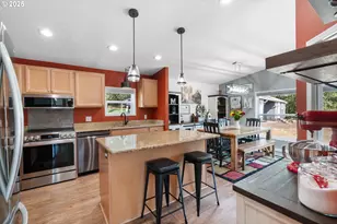 30402 Townsend Rd, Lebanon, OR 97355 - Photo 8