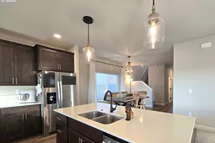 2297 NE 5th St, Hermiston, OR 97838 - Photo 10