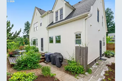 2414 NE 62nd Ave, Portland, OR 97213 - Photo 36