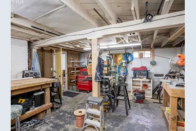2414 NE 62nd Ave, Portland, OR 97213 - Photo 30
