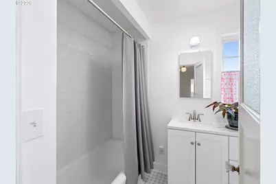 2414 NE 62nd Ave, Portland, OR 97213 - Photo 20