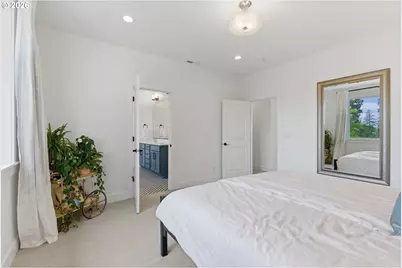 1332 NW 116th Ave, Portland, OR 97229 - Photo 20