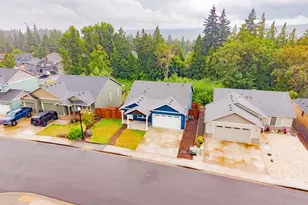 413 Stone Pk, Kalama, WA 98625 - Photo 4
