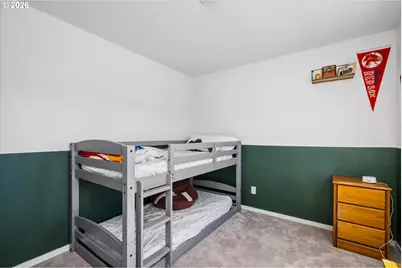 2906 V St, Springfield, OR 97477 - Photo 24