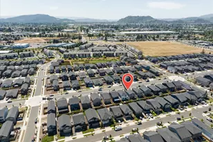 2906 V St, Springfield, OR 97477 - Photo 40