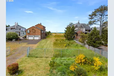 8700 S Prom St #6 &11, Seaside, OR 97138 - Photo 8