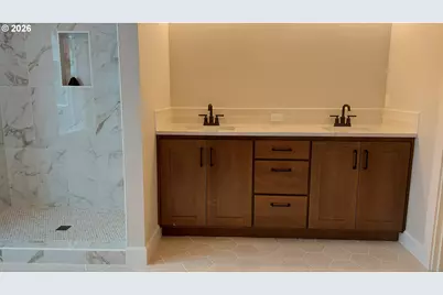 16462 SW Cambridge Ln, Durham, OR 97224 - Photo 2