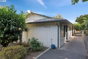 6332 NE 45th Ave, Portland, OR 97218 - Photo 2
