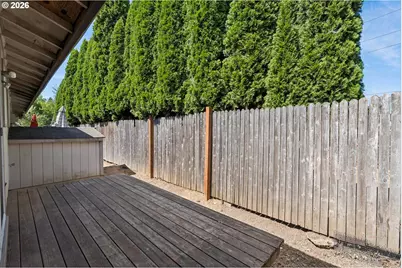 6332 NE 45th Ave, Portland, OR 97218 - Photo 16