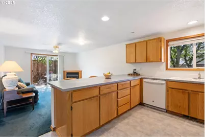 2279 N Kamiakan Dr, Cornelius, OR 97113 - Photo 16