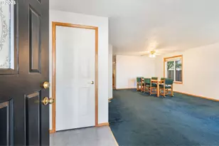 2279 N Kamiakan Dr, Cornelius, OR 97113 - Photo 4