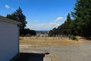 38910 S Prospect Dr, Molalla, OR 97038 - Photo 2