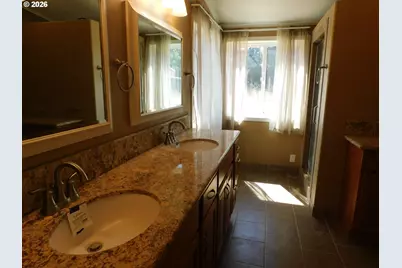 38910 S Prospect Dr, Molalla, OR 97038 - Photo 20