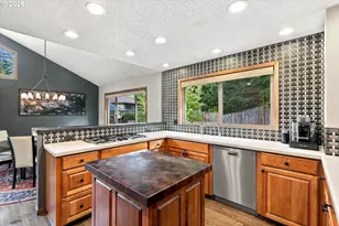 780 NW Torreyview Ln, Portland, OR 97229 - Photo 10