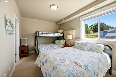 2030 NE 66th St, Lincoln City, OR 97367 - Photo 38