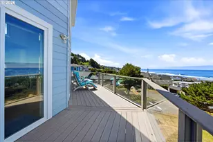 2030 NE 66th St, Lincoln City, OR 97367 - Photo 42