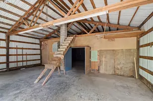 27672 SW Lepley Ln, Hillsboro, OR 97123 - Photo 36