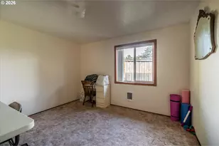 710 8th Ct SW, Bandon, OR 97411 - Photo 28