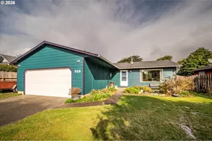 710 8th Ct SW, Bandon, OR 97411 - Photo 32