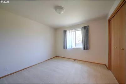 2956 Dahlia Ln, Eugene, OR 97404 - Photo 16