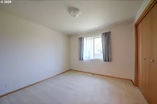 2956 Dahlia Ln, Eugene, OR 97404 - Photo 16