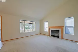 2956 Dahlia Ln, Eugene, OR 97404 - Photo 4