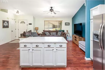 87660 Trek Dr, Veneta, OR 97487 - Photo 8