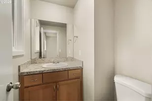 1570 James St, Woodburn, OR 97071 - Photo 48