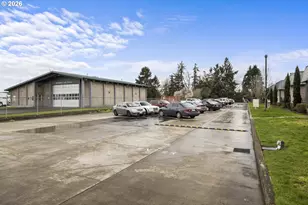 1570 James St, Woodburn, OR 97071 - Photo 40