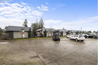 1570 James St, Woodburn, OR 97071 - Photo 42