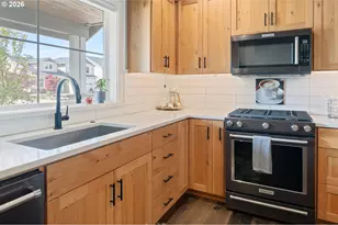 3297 Korbel St, Eugene, OR 97404 - Photo 10