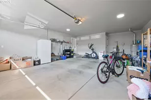 3297 Korbel St, Eugene, OR 97404 - Photo 38