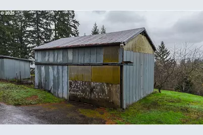 20180 NE Sunnycrest Rd, Newberg, OR 97132 - Photo 46