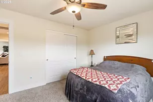 910 Swallow Ave, Sutherlin, OR 97479 - Photo 30